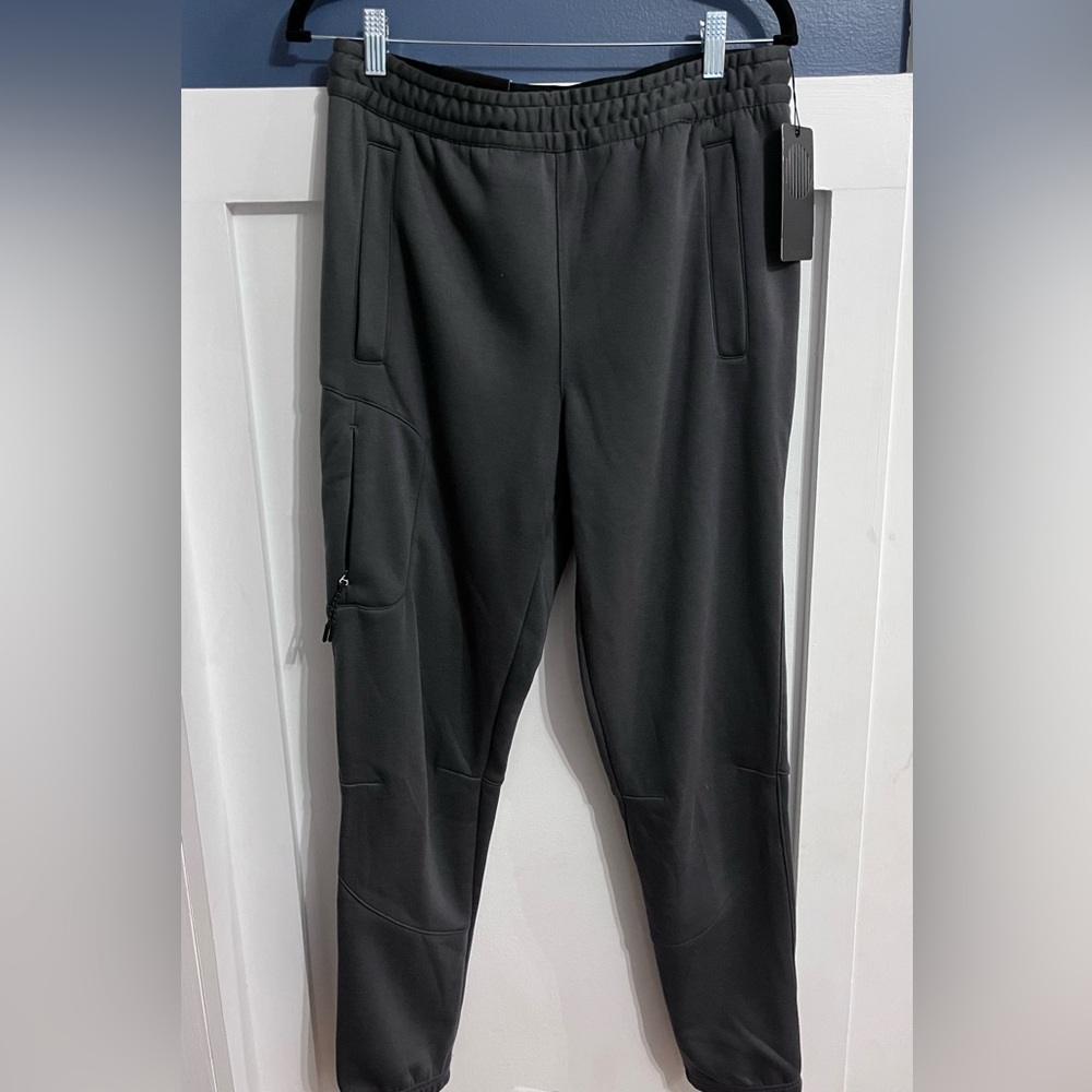 Motion Men’s Charcoal Jogger Pants with Side Zip Pocket
